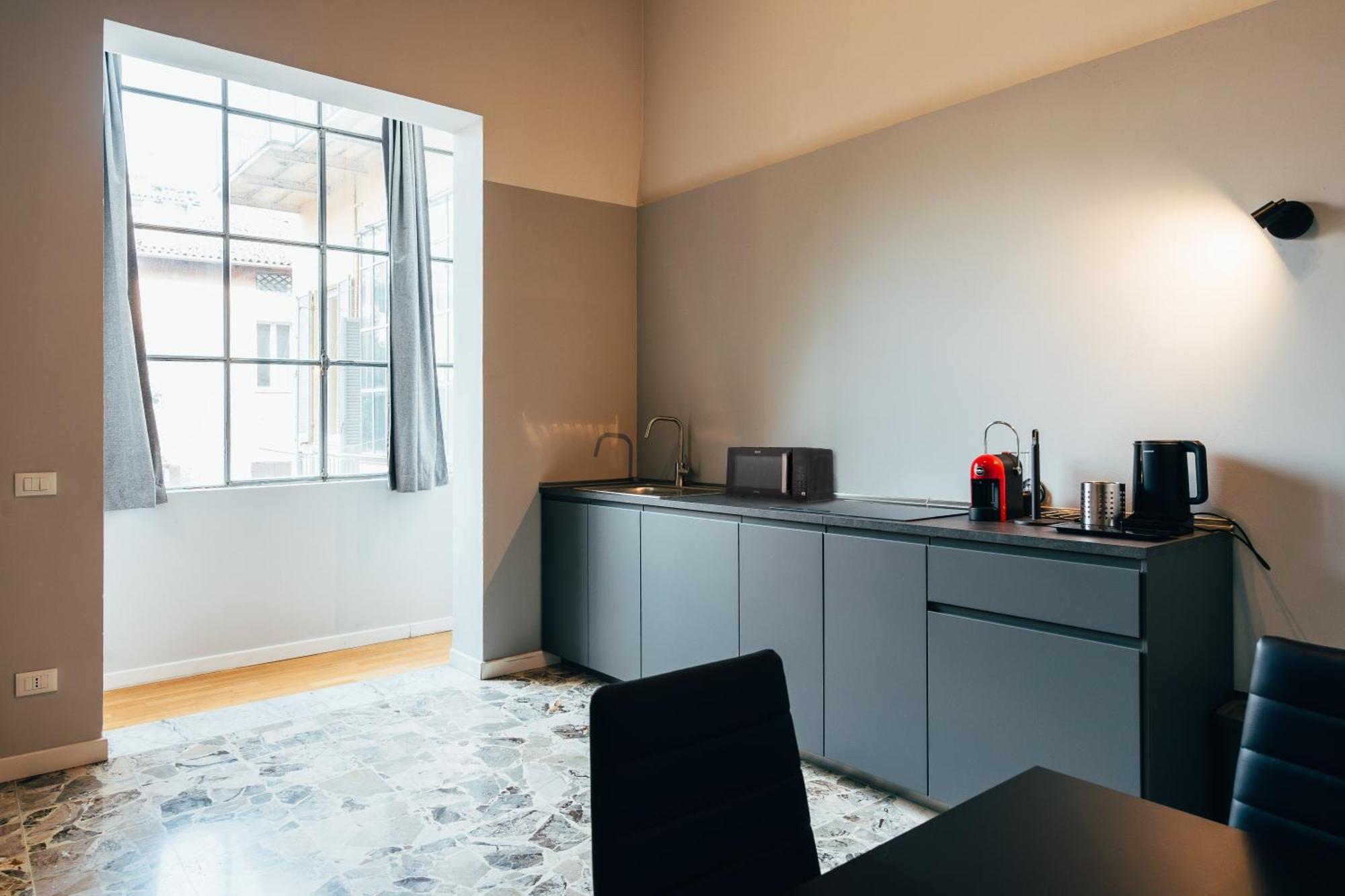 Indipendenza Apartment City Center Болонья Экстерьер фото
