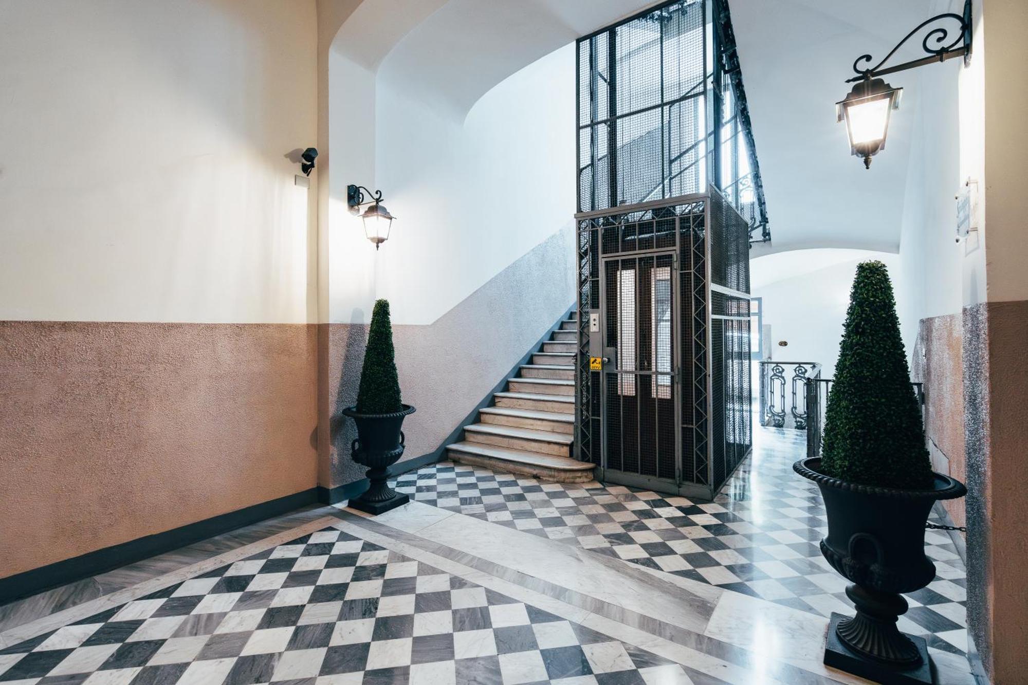 Indipendenza Apartment City Center Болонья Экстерьер фото